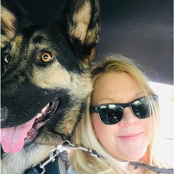 Meet your Posher, Tammy - Picture 5 of 5